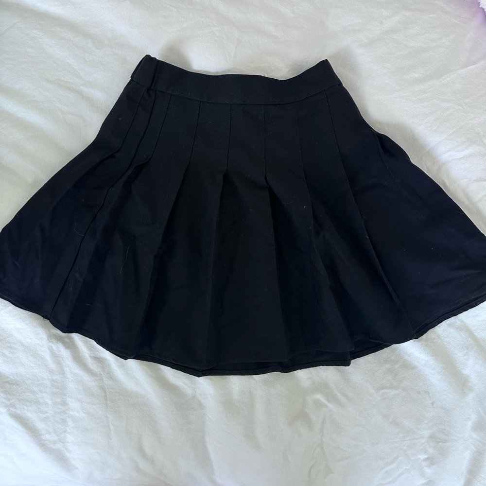 Garage skirt
